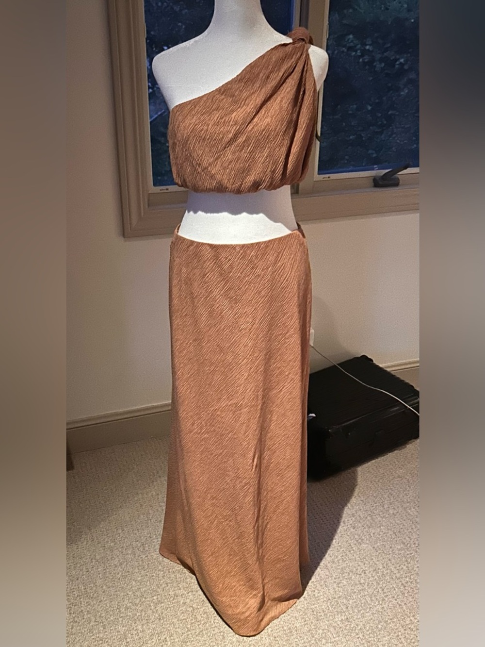 Abercrombie & Fitch One-Shoulder matching set in Rust Brown - Picture 2 of 5